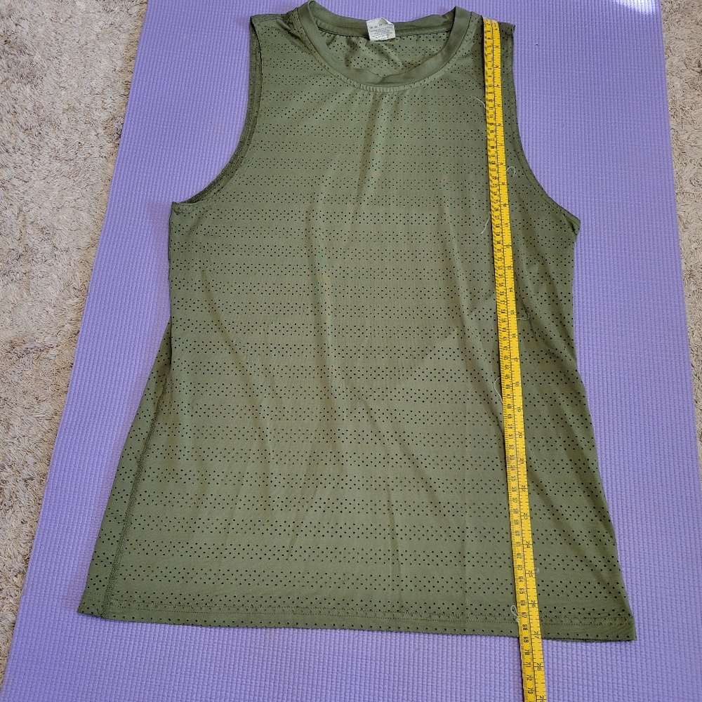 Zyia chill tank, Olive green sleeveless top, Medium - Picture 6 of 9